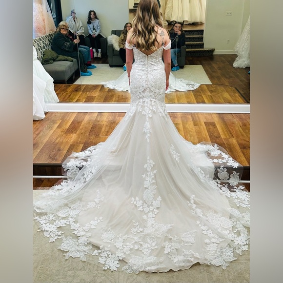 Maggie Sottero Dresses & Skirts - Maggie Sottero Ivory Wedding Gown